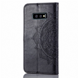 Kotelot Samsung Galaxy S10e Mandala Relief Faux Leather