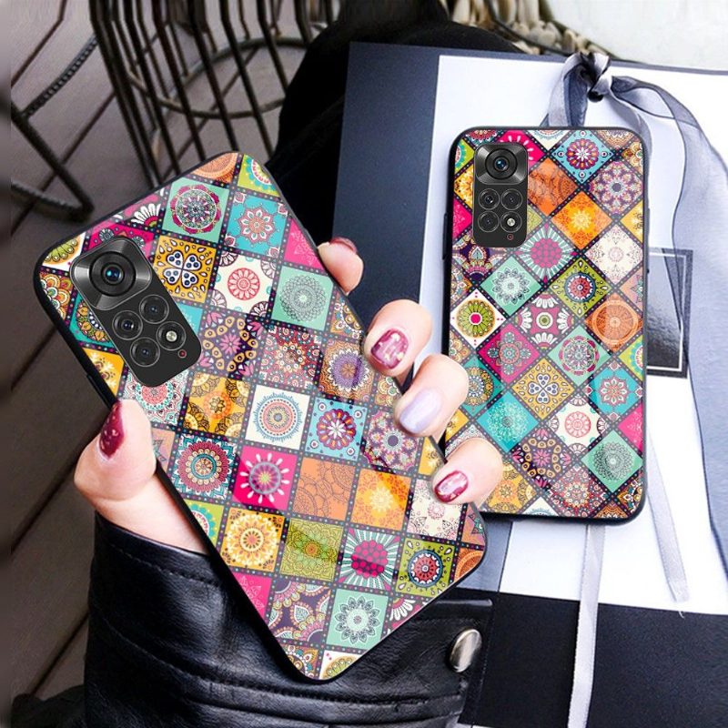 Kuori Xiaomi Redmi Note 11 / Note 11S Kaleidoscope Mandala Jalustalla