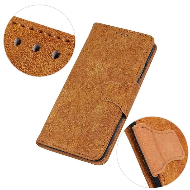 Nahkakuori iPhone 13 Pro Hemming Edouard Faux Leather Vintage